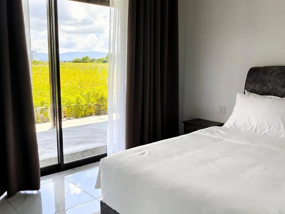 Paddy Villea With 5 Bedrooms Penang Permatang Pauh ヴィラ